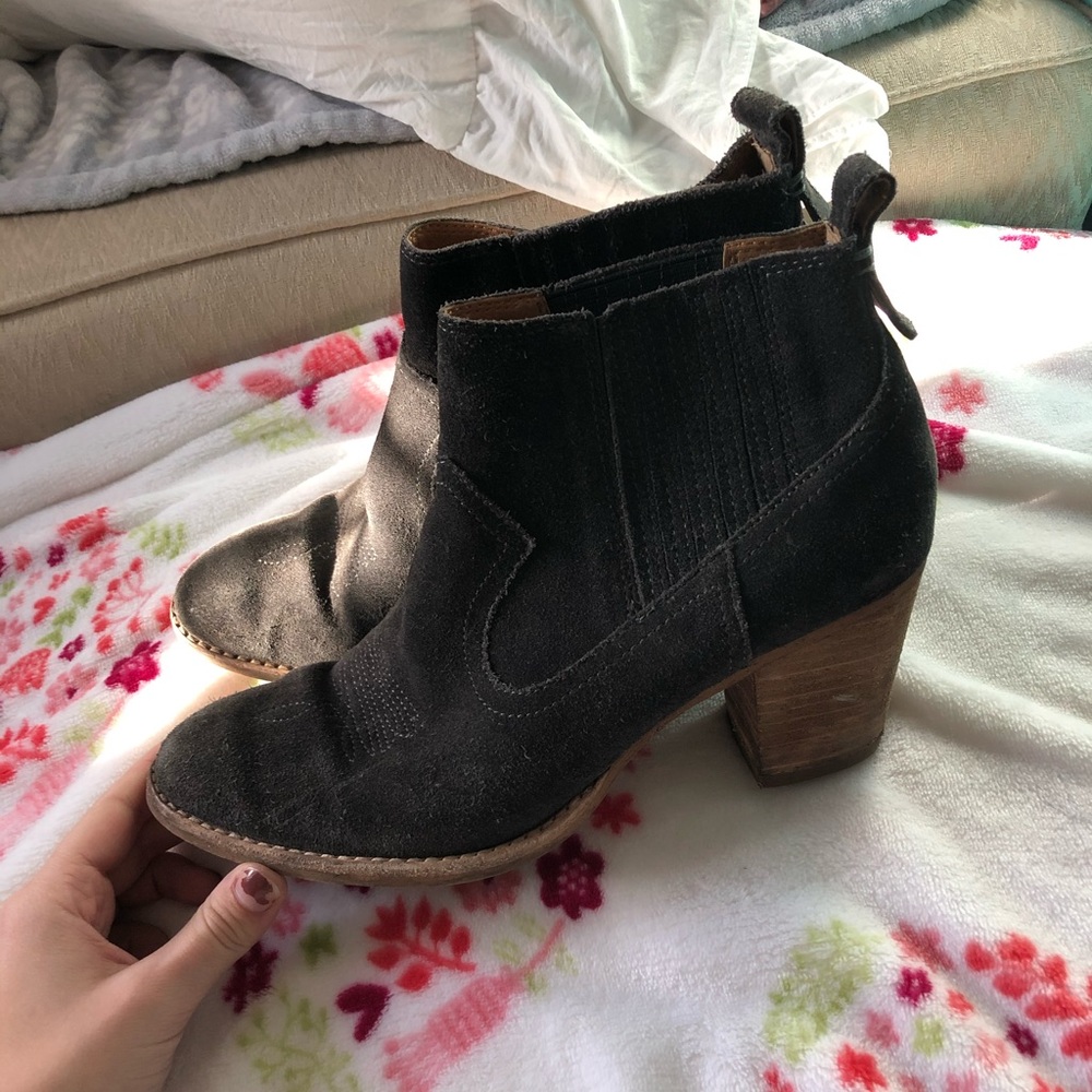Dolce Vita western booties